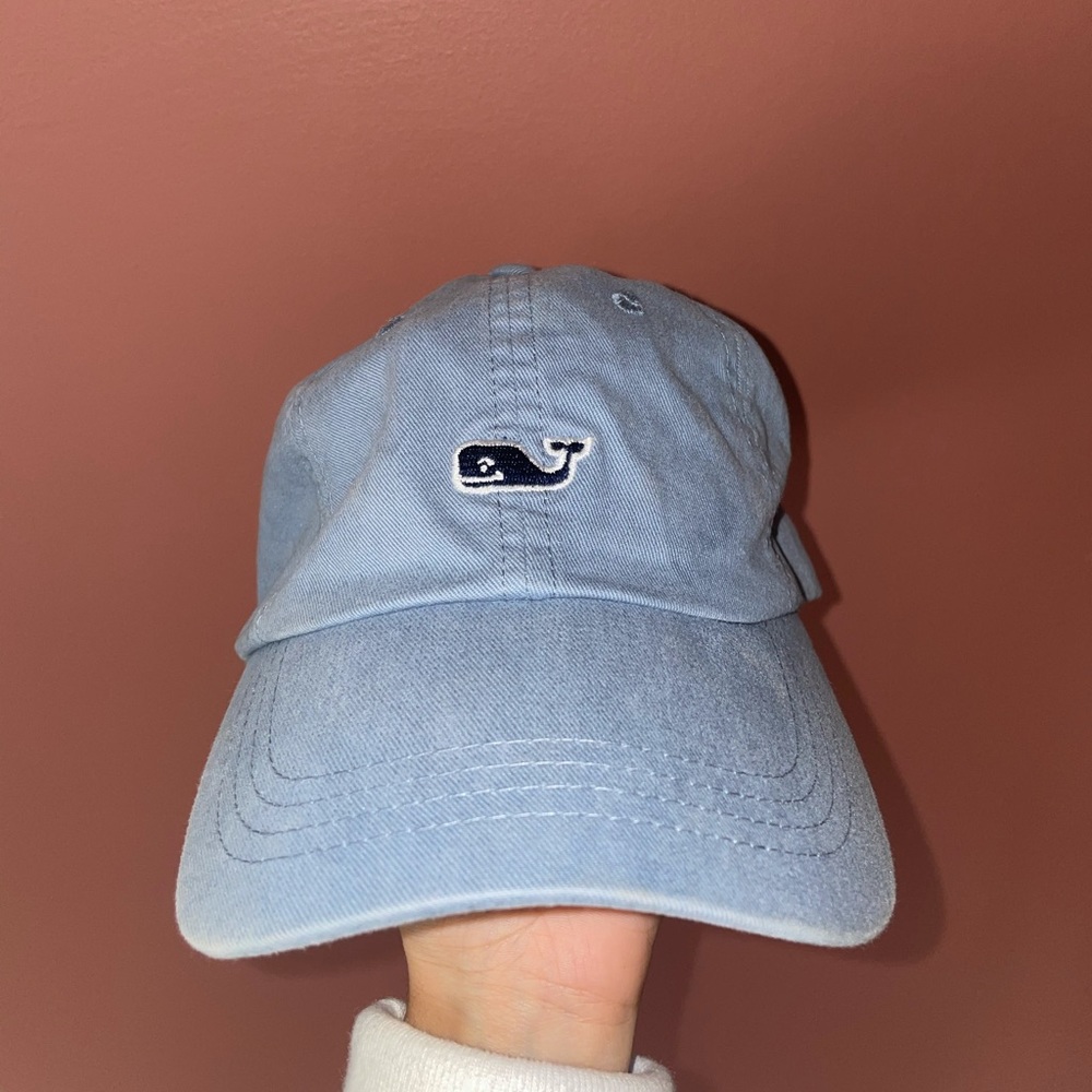 Vineyard Vines baseball hat